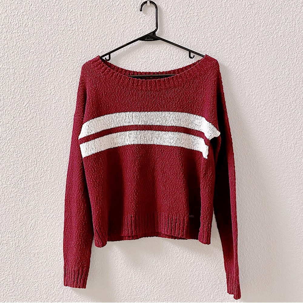 Hollister Burgundy Sweater